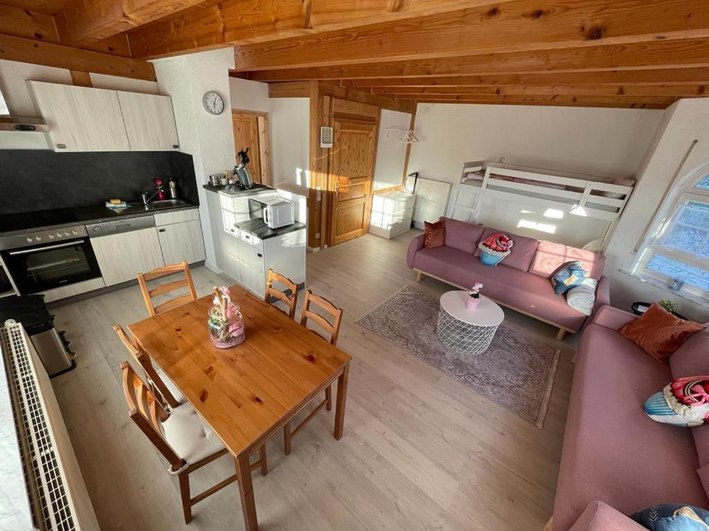 Sky Apartments روست المظهر الخارجي الصورة